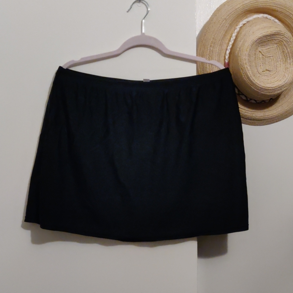 Swim skirt